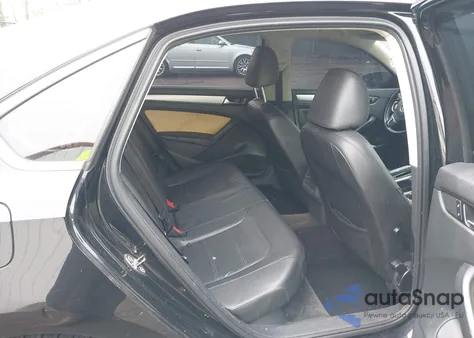 2012 Volkswagen Passat 2.5L Se z USA, uszkodzony, nr VIN 1VWBP7A31CC070953